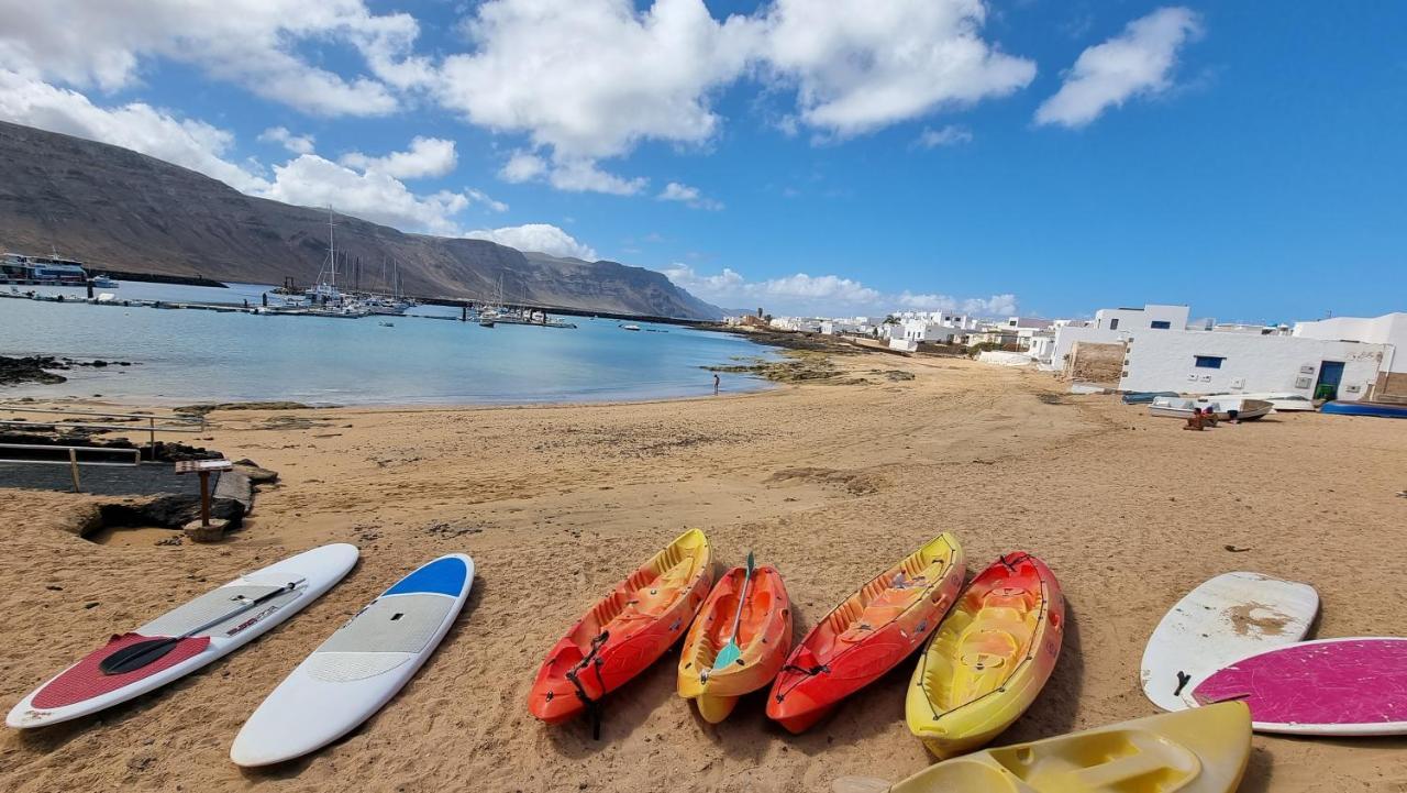 Suite Marrakech Beach, La Graciosa. Caleta de Sebo Exteriör bild