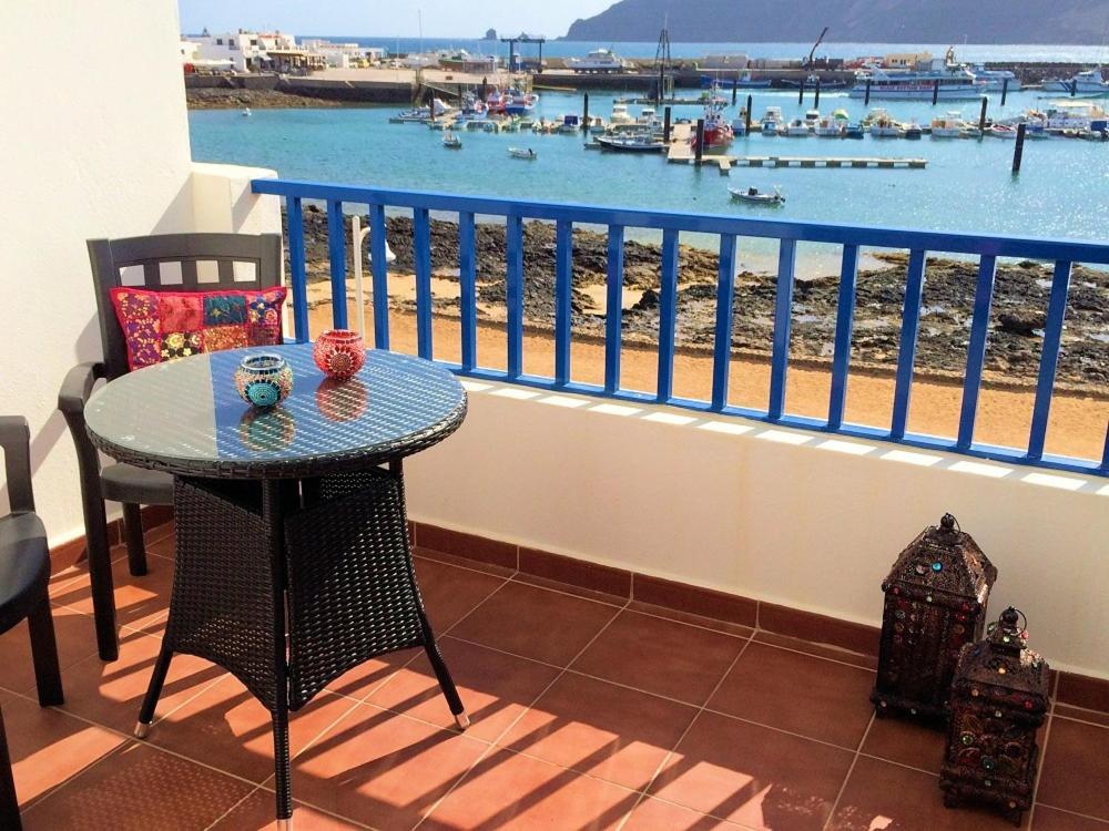 Suite Marrakech Beach, La Graciosa. Caleta de Sebo Exteriör bild