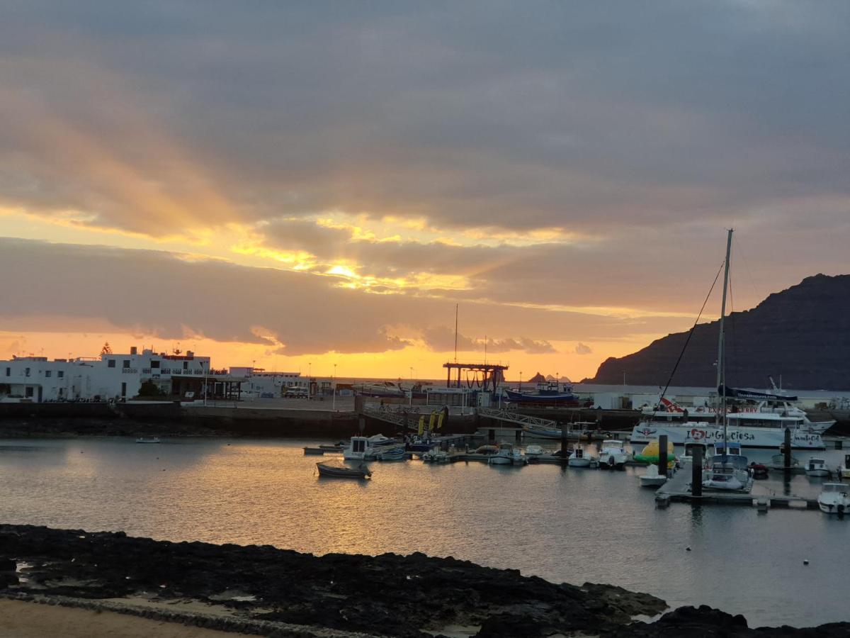 Suite Marrakech Beach, La Graciosa. Caleta de Sebo Exteriör bild